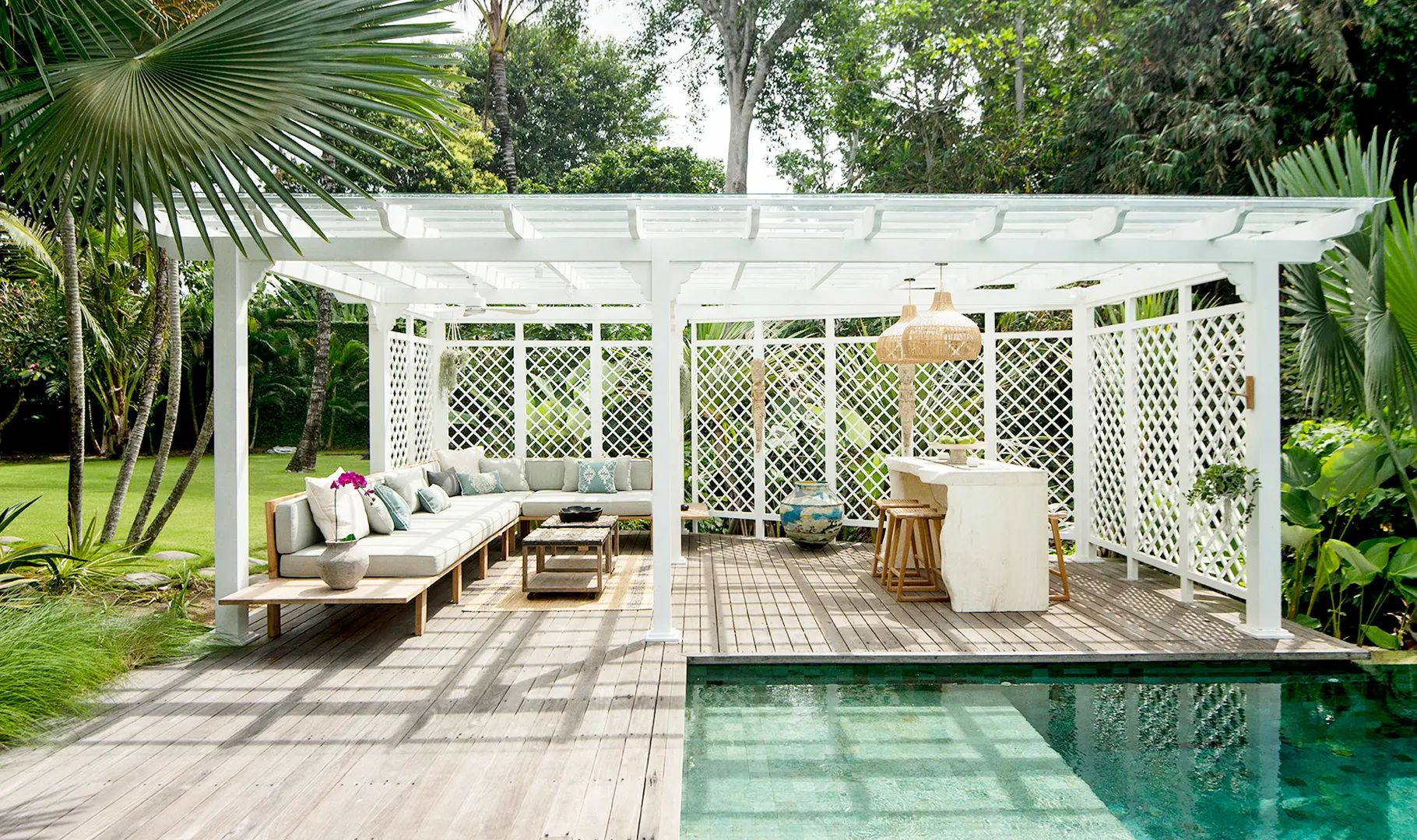 Marzloff architects villa ropana pergola